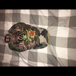 Hooters camo eagle hat